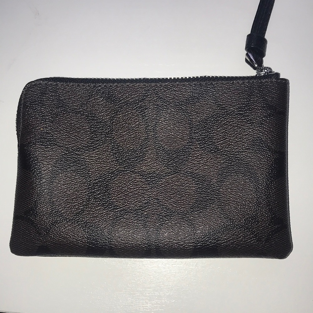 Coach Wallet - Picture 5 of 5